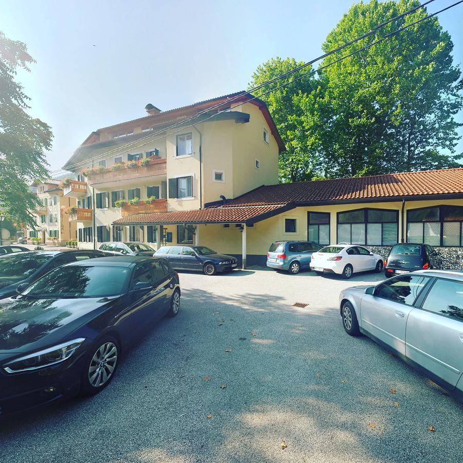 Hotel Lucija Most na Soči Exterior foto